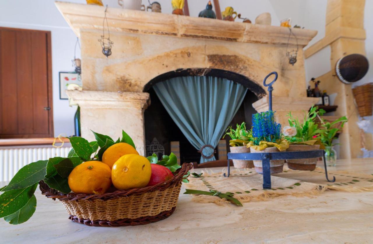 Villa In Gargano - Villa Basso Monte SantʼAngelo Extérieur photo