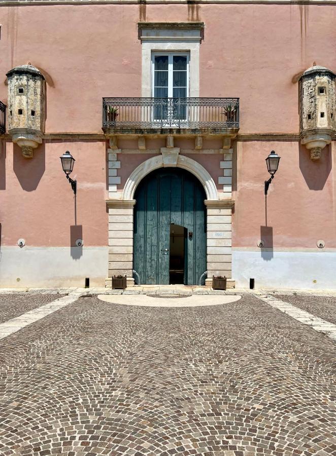 Villa In Gargano - Villa Basso Monte SantʼAngelo Extérieur photo