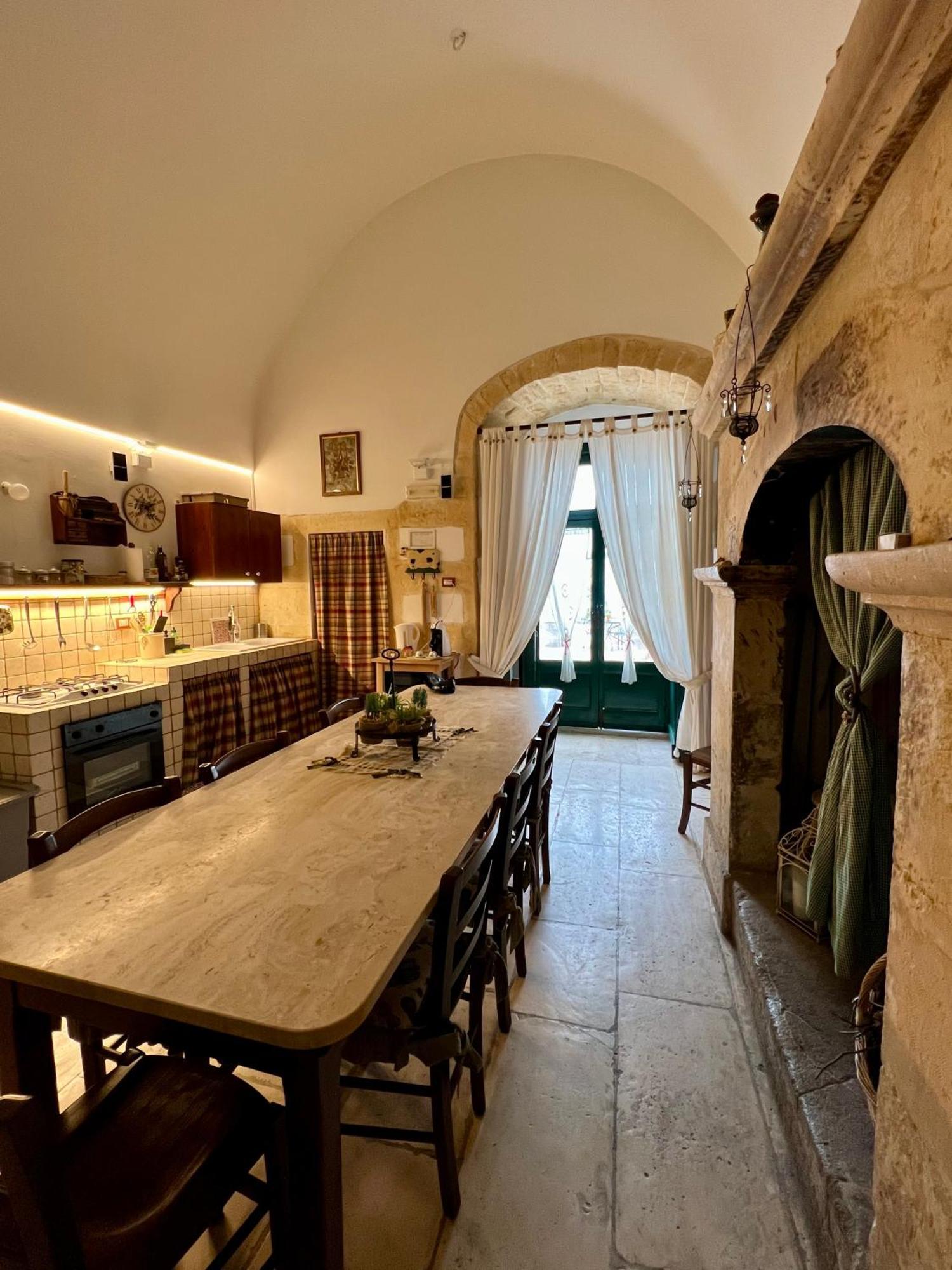Villa In Gargano - Villa Basso Monte SantʼAngelo Extérieur photo
